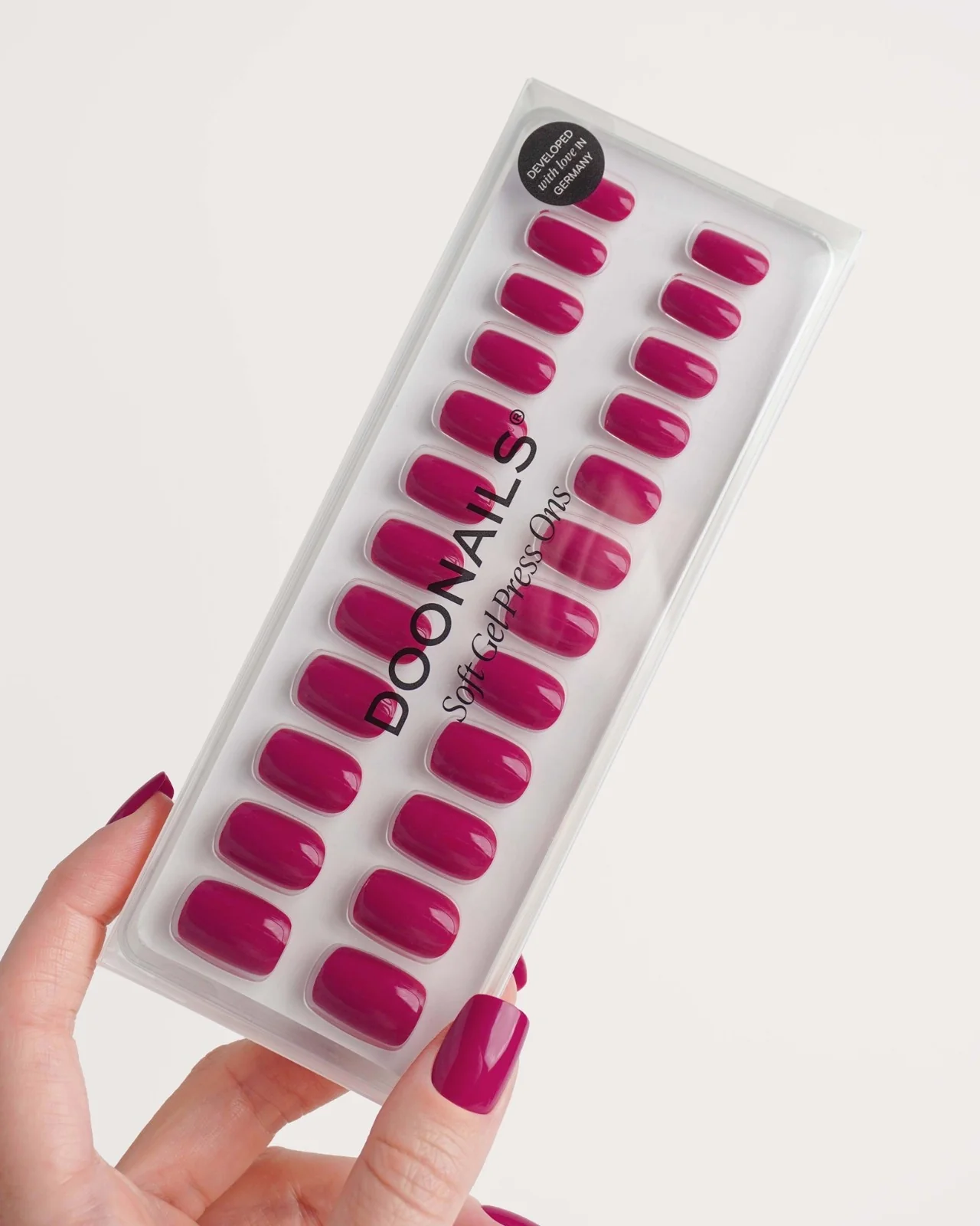 Acai Berry Corte Quadrate Press Ons in Soft Gel - Image 3