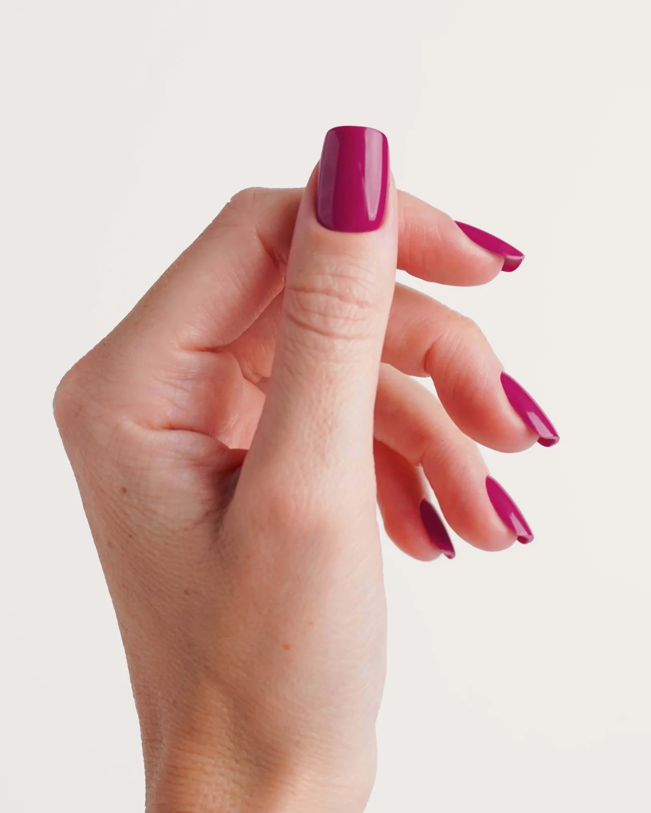 Acai Berry Corte Quadrate Press Ons in Soft Gel - Image 4