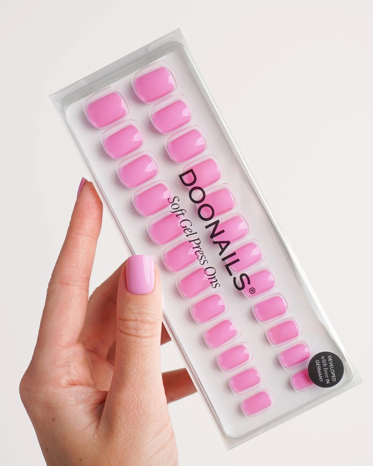 Barbie Girl Extra Corte Quadrate Press Ons in Soft Gel - Image 3