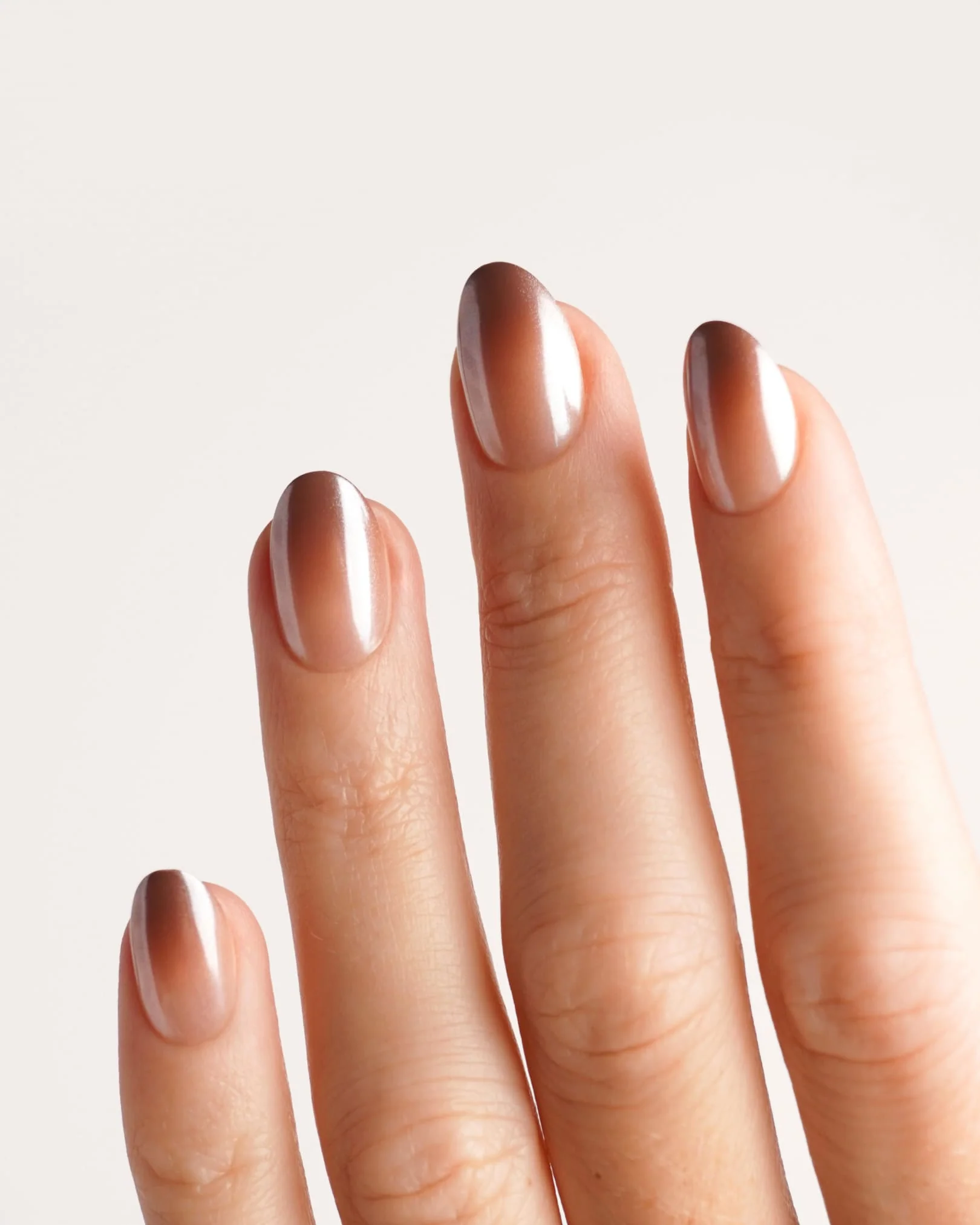 Brownie Corte Rotonde Press Ons in Soft Gel - Image 2
