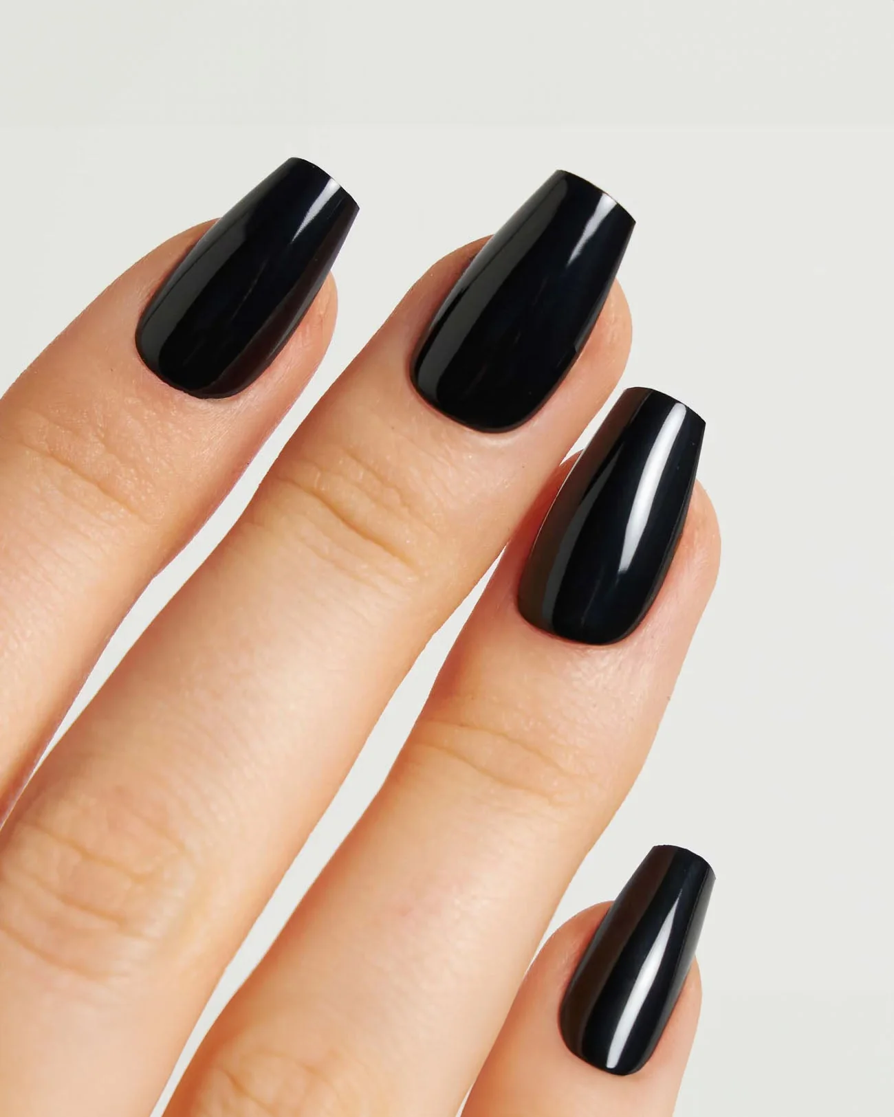 Dark Dream Corte Coffin Press Ons in Soft Gel - Image 2