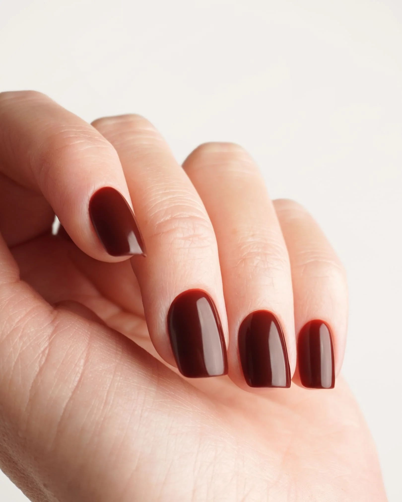 Love Paris Corte Quadrate Press Ons in Soft Gel - Image 2