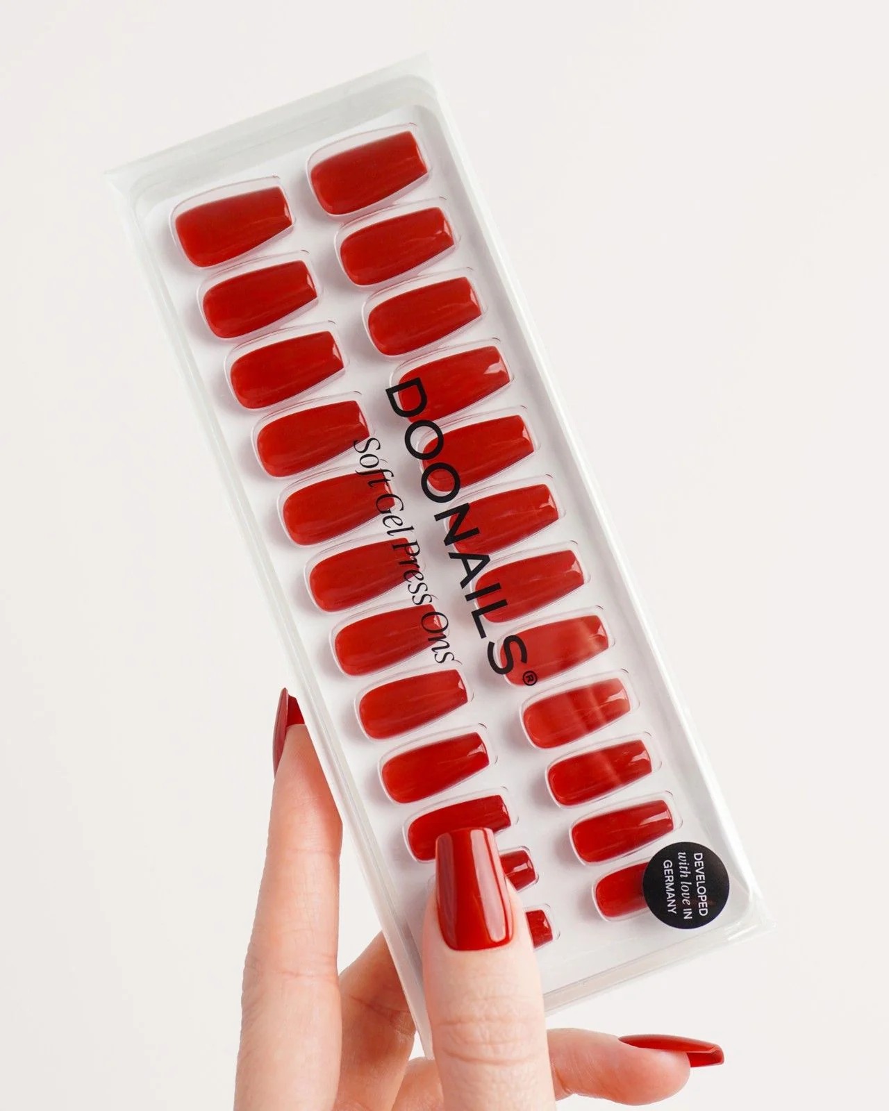 Mon Cheri Corte Coffin Press Ons in Soft Gel - Image 3