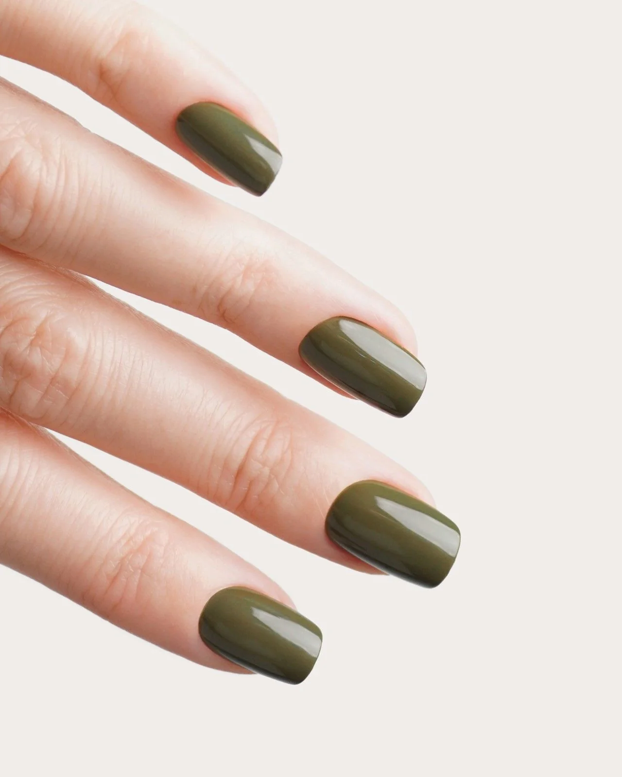 Moss Green Corte Quadrate Press Ons in Soft Gel - Image 2