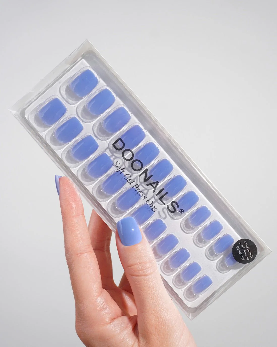 Paradise Corte Quadrate Press Ons in Soft Gel - Image 4