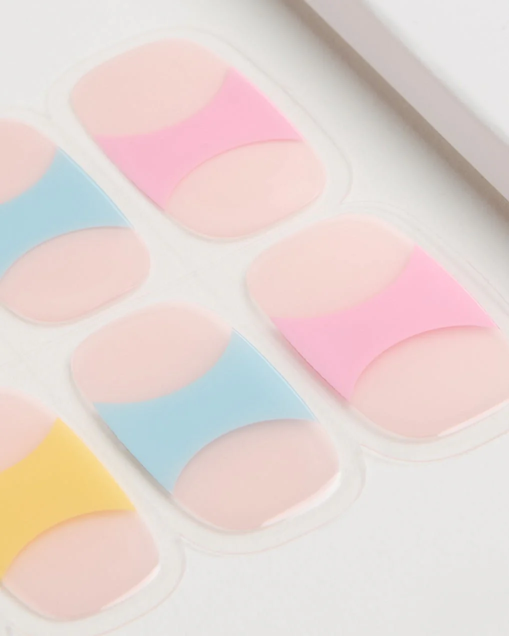 Pastel French Strisce in Gel - Image 4