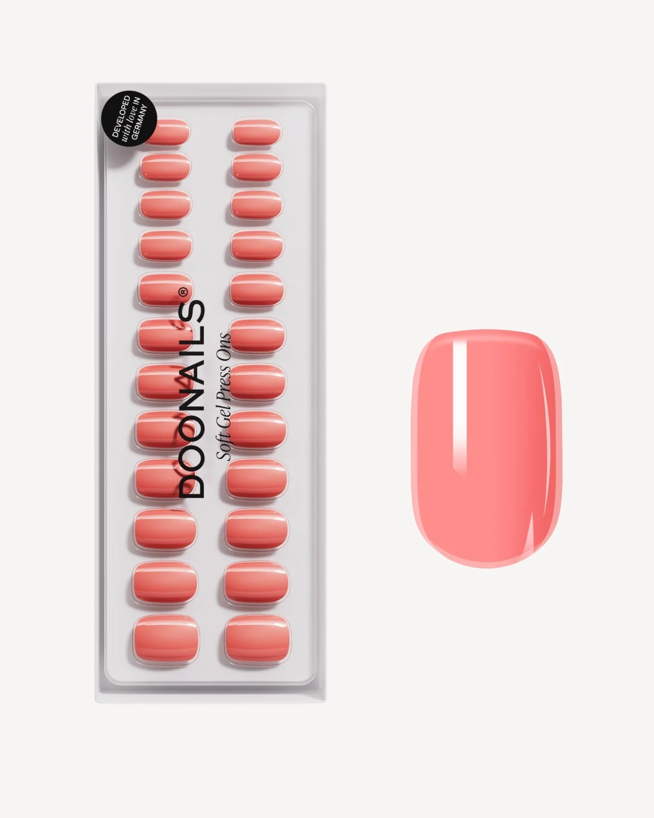 Peach Please Corte Quadrate Press Ons in Soft Gel
