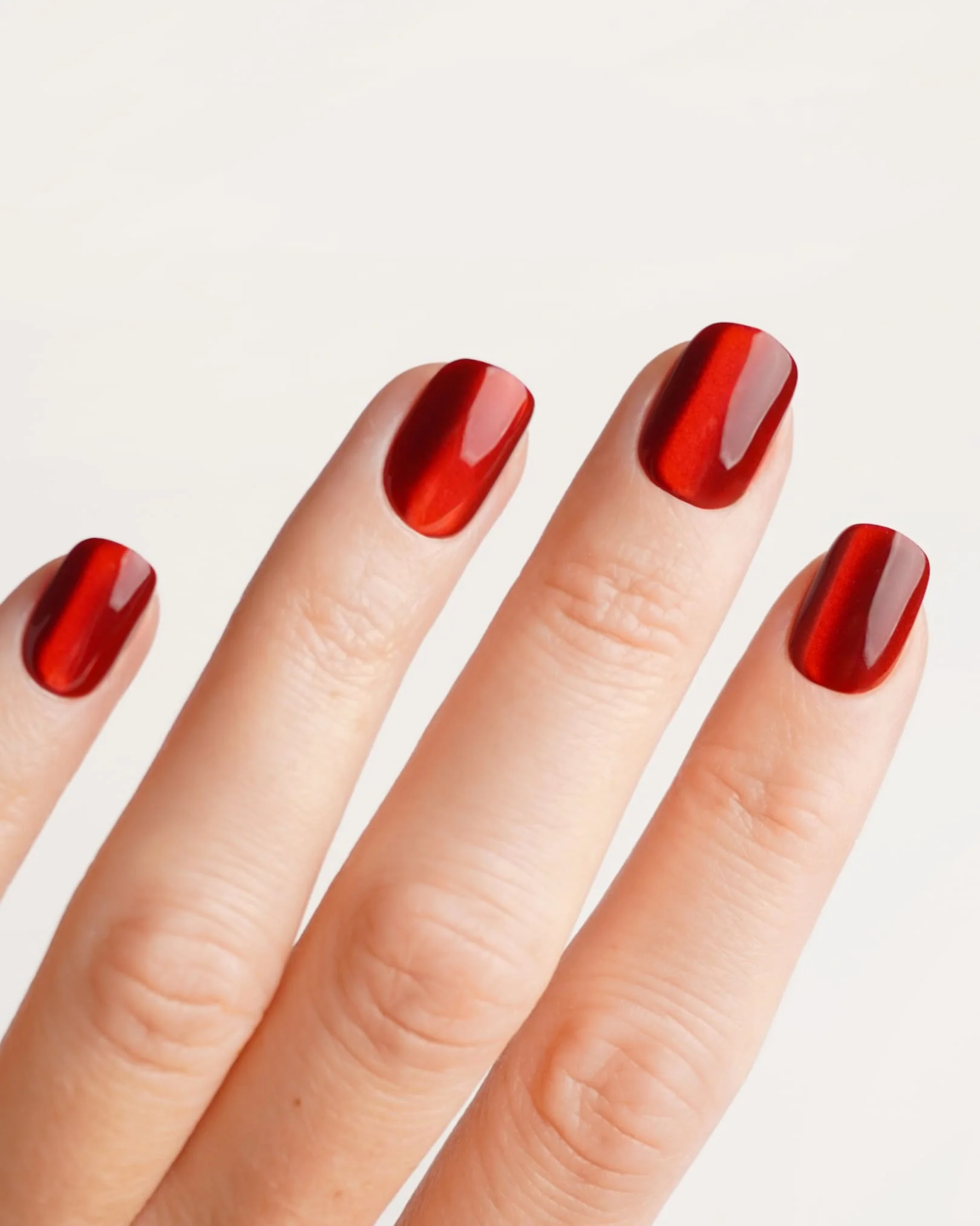 Red Cat Eye Extra Corte Quadrate Press Ons in Soft Gel - Image 2