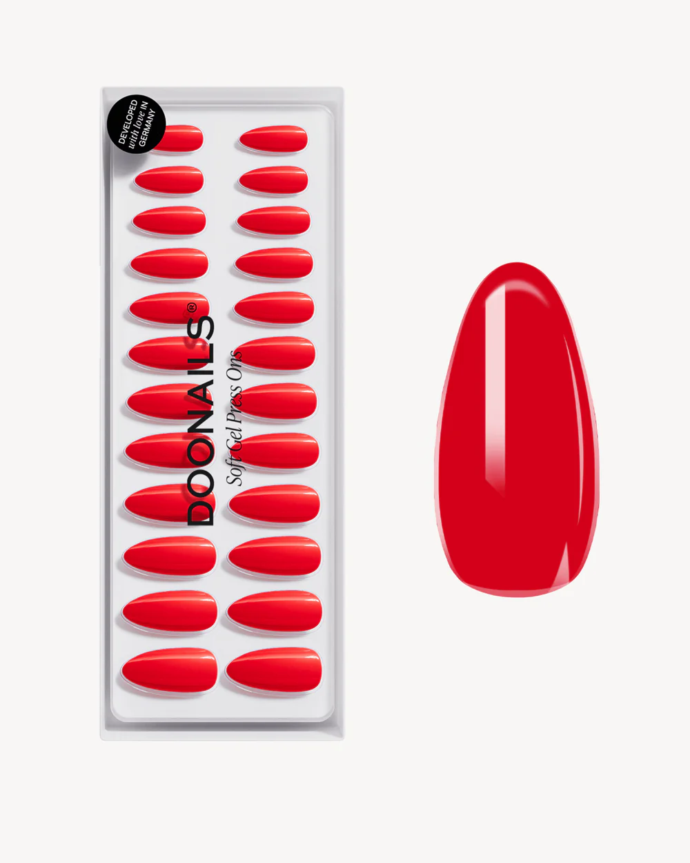 Rose Red Medie Mandorla Press Ons in Soft Gel