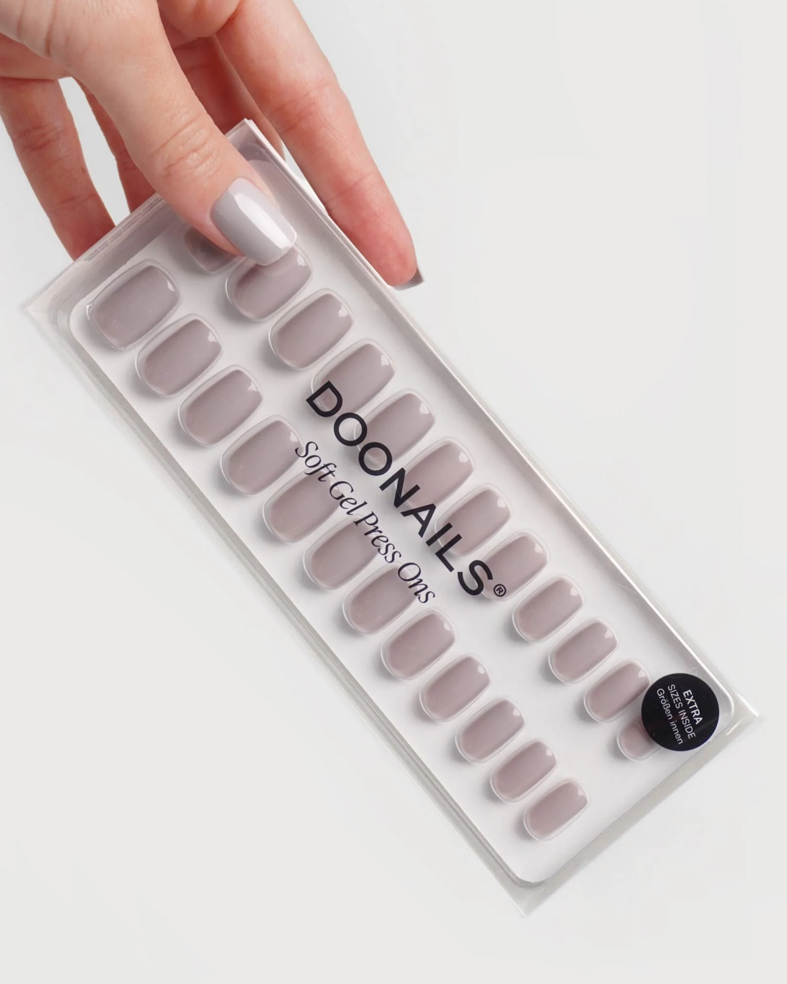 Stone Corte Quadrate Press Ons in Soft Gel - Image 3