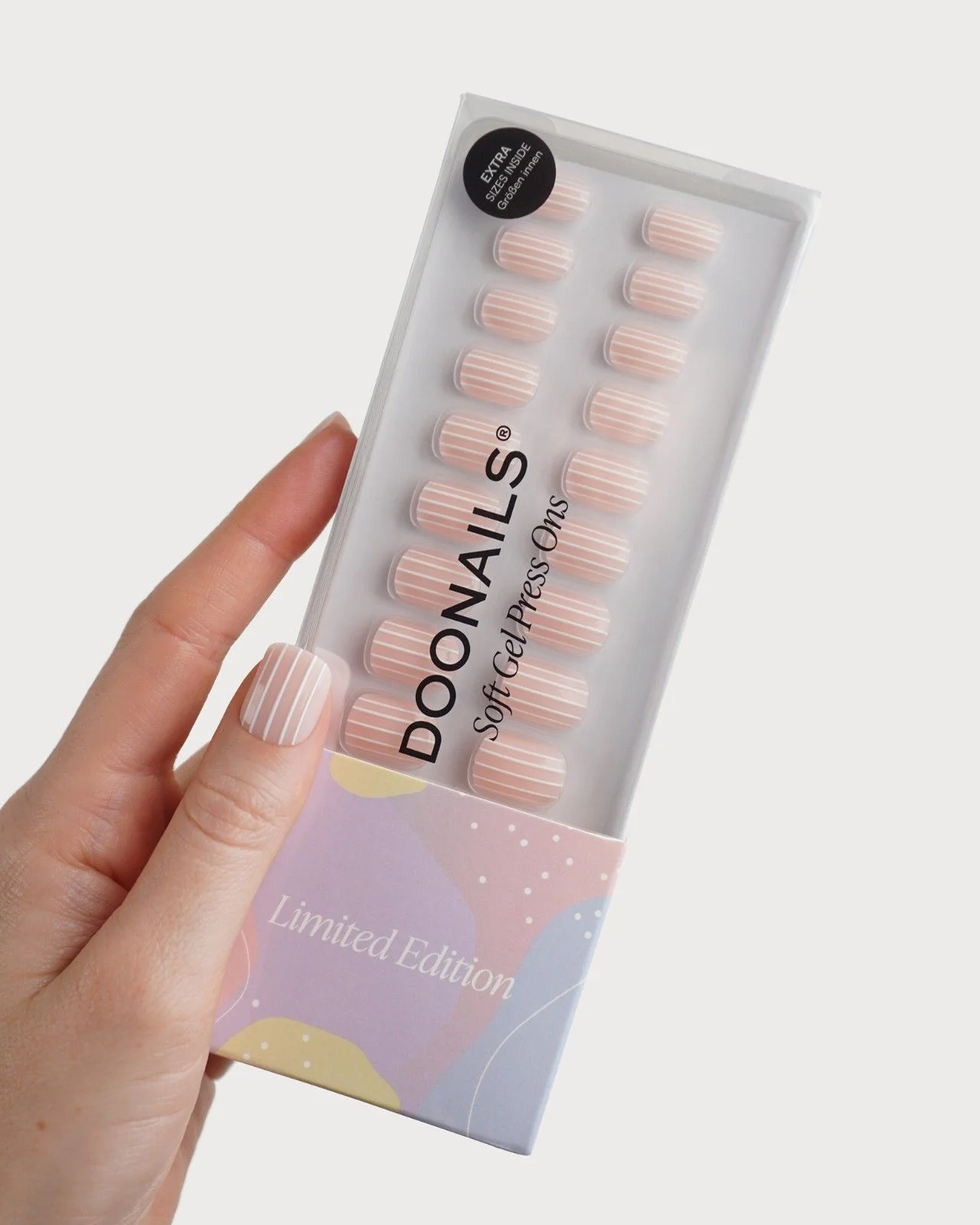 Edizione Limitata Strawberry Stripes Extra Corte Quadrate Press Ons in Soft Gel - Image 3
