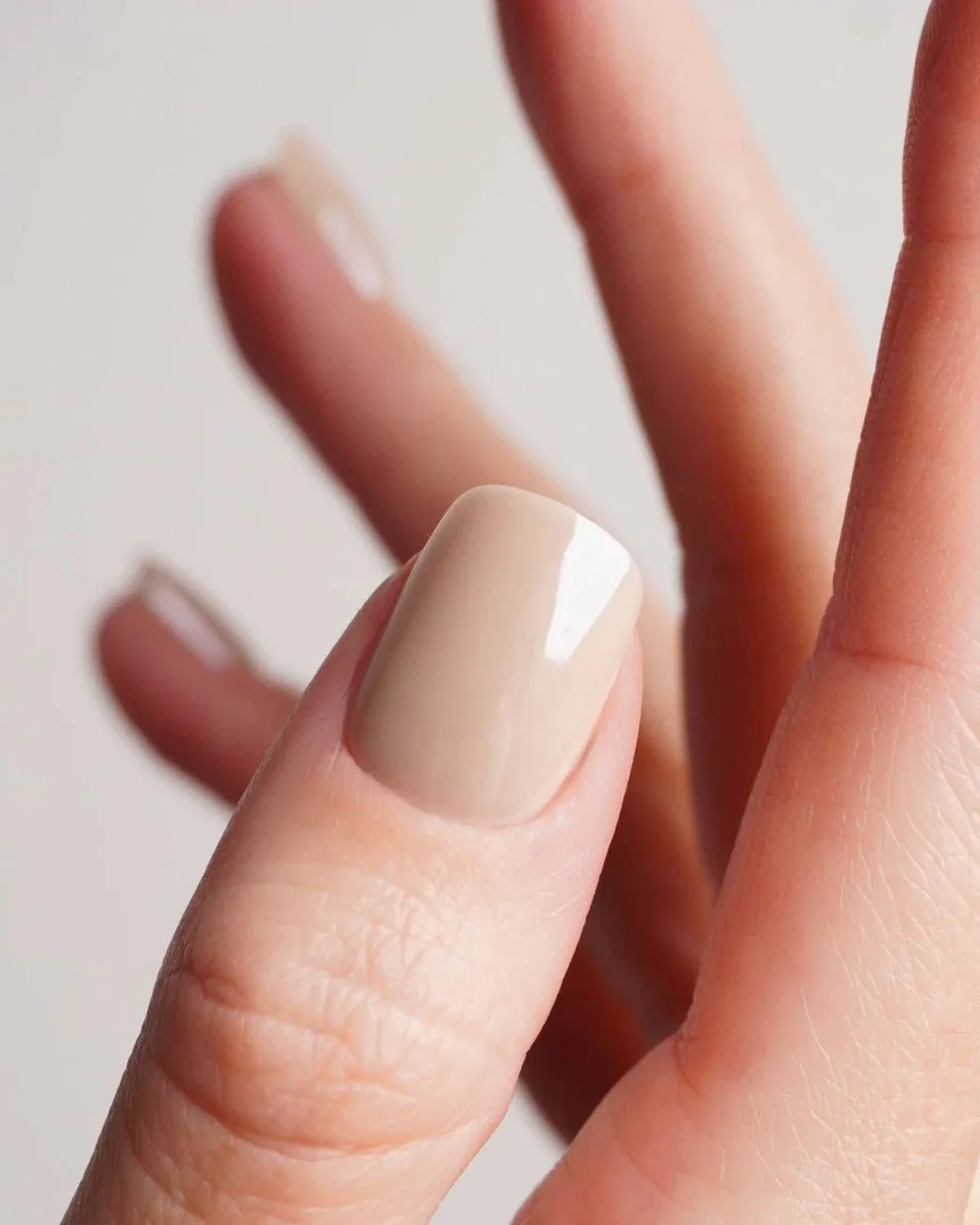 Toffee Extra Corte Quadrate Press Ons in Soft Gel - Image 2