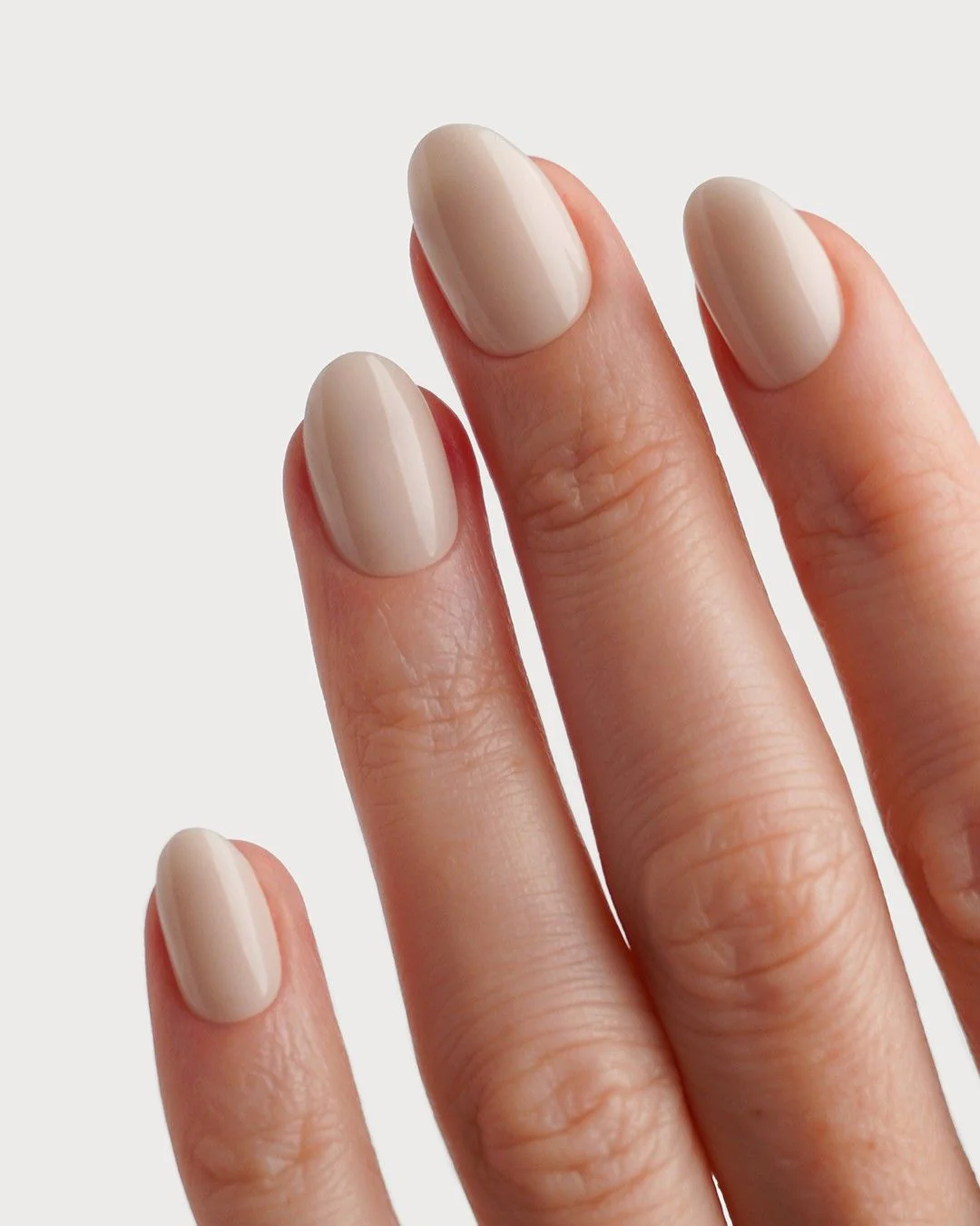 Vanilla Corte Rotonde Press Ons in Soft Gel - Image 2